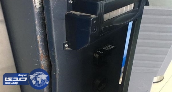 صور| شرطة جدة تحبط محاولة سرقة 4 مقنّعين لصراف آلي