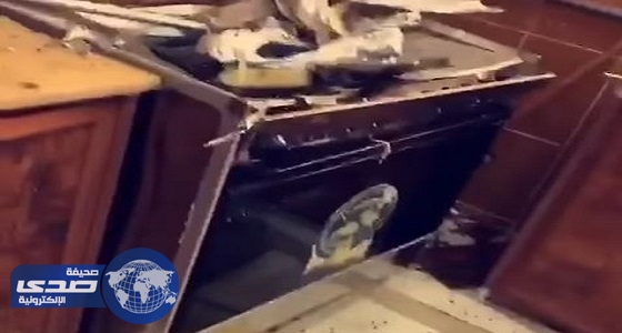 بالفيديو.. نجاة مواطنة من انفجار &#8221; قدر ضغط &#8221; داخل مطبخها