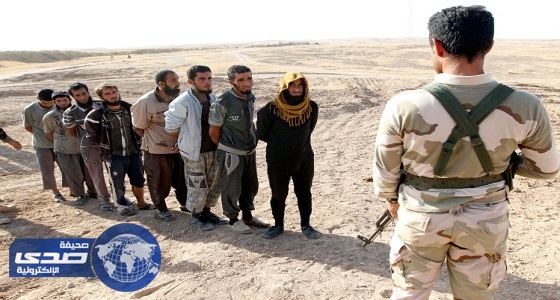 بالصور.. قوات البيشمركة تعتقل 1000 داعشي.. متخفيين وسط النازحين