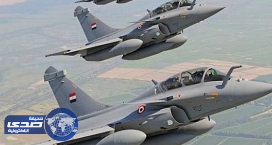 القوات الجوية المصرية تدمر 8 سيارات دفع رباعي في الواحات
