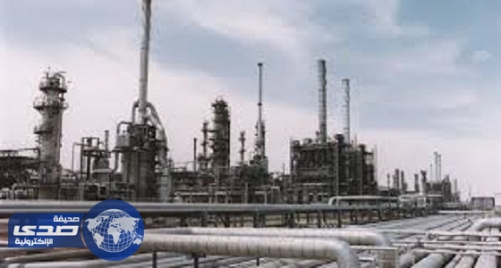 إصابة 4 عمال في حريق بحقل برقان بالكويت