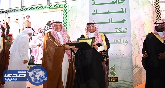 بالصور.. نائب أمير عسير يرعى افتتاح معرض جامعة الملك خالد للكتاب