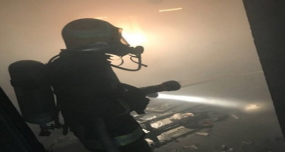 مدني بيشة يخمد حريقا في منزل بسبب عبث الأطفال
