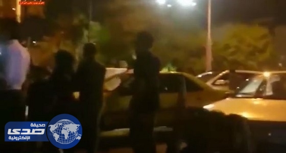 بالفيديو.. تظاهرات ليلية يقيمها المواطنون المنهوبة أموالهم في الأحواز
