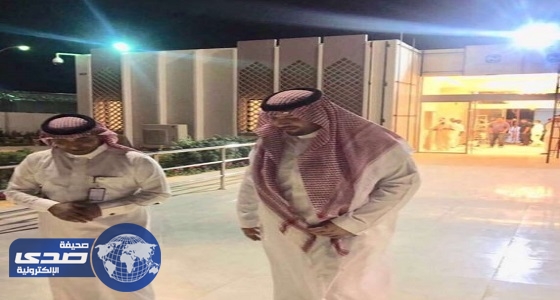 الأمير فيصل بن خالد بن سلطان يفاجئ &#8221; مطار عرعر &#8221; بزيارة للاطلاع على مستوى الخدمات