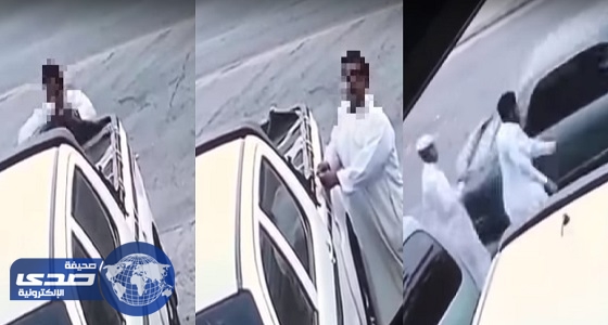 بالفيديو.. رد فعل لص حاول سرقة سيارة فتفاجأ بصاحبها
