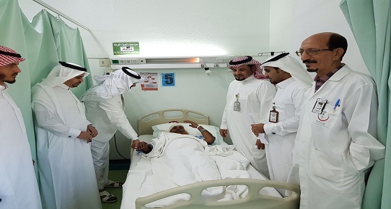 مستشفى رجال ألمع يستقبل ١٣حالة إصابة لمعلمات وطالبات في حادثين منفصلين