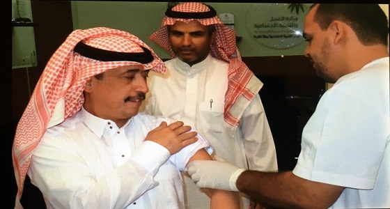 بالصور.. مركز التنمية الاجتماعية ينفذ حملة تطعيم للإنفلونزا الموسمية بمكة المكرمة