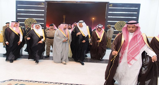 بالصور.. أمير الباحة يُطلع المسئولين والمواطنين على جهود الإمارة لخدمة المنطقة