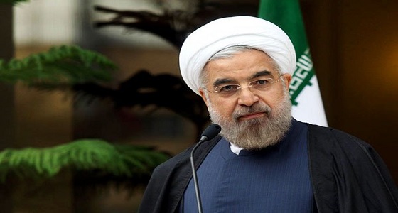 الرئيس الإيراني يواصل تبريره لإرهاب الحوثيين