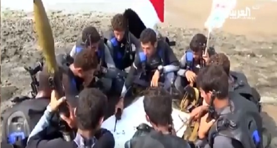 فيديو يكشف انتهاكات الحوثيين بحق الأطفال وتدريبهم على القتال