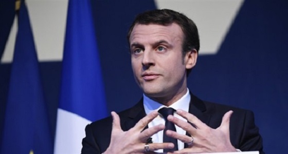 &#8221; ماكرون &#8221; يدعو رئيس وزراء لبنان المستقيل لزيارة فرنسا