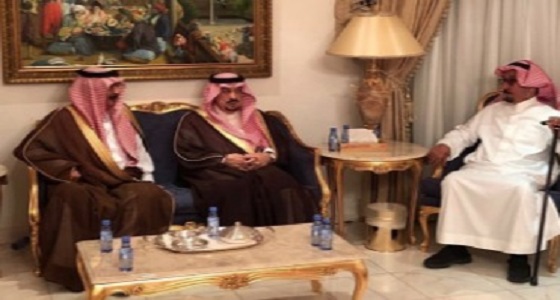 أمير الرياض يعزي أسرة آل الشيخ في وفاة عبد الرحمن بن حسن