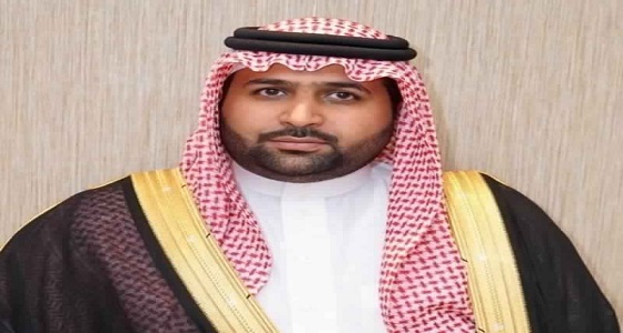 الأمير محمد بن عبدالعزيز ينقل تعازي القيادة لذوي الشهيد مفرح الريثي
