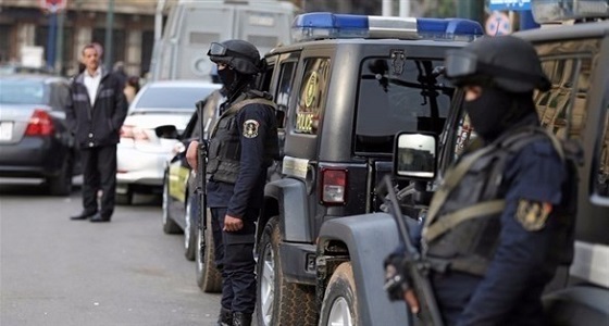 الأمن المصري يضبط قيادي ” كتائب حلوان ” الهارب من سيارة الترحيلات