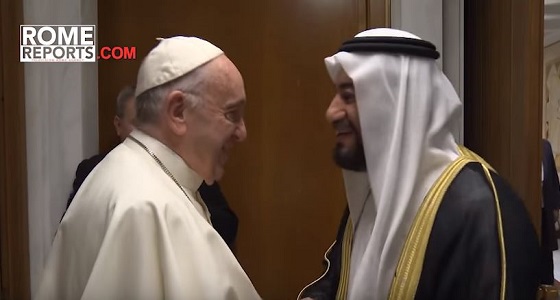 بالفيديو.. تفاصيل اللقاء كاملة بين عبدالله اللحيدان  و&#8221; البابا فرانسيس &#8221; بالفاتيكان