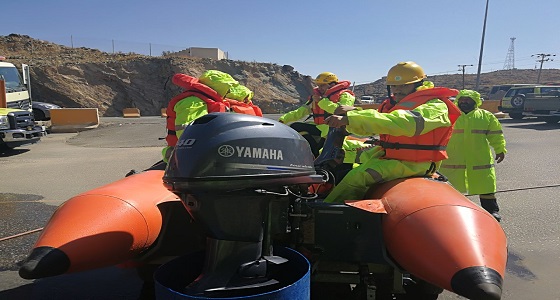 بالصور.. ” مدني الباحة ” يحدد المواقع الخطرة والنقاط الحرجة بالمنطقة