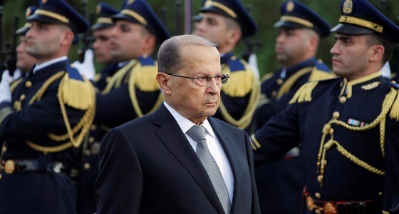 الرئيس اللبناني لم يقبل استقالة الحريري وينتظر الاجتماع معه