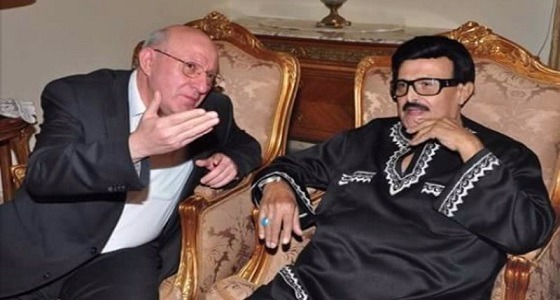 بالصور.. سفير مصر بالمملكة يقيم حفل عشاء لنجوم مسرحية &#8221; سيبوني أغني &#8220;