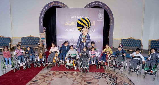 بالصور.. طلاب جمعية الأطفال المعوقين بالباحة يزورون معرض ابن الهيثم