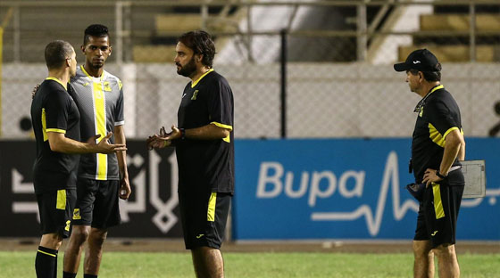 بعثة الاتحاد تغادر الى الرياض