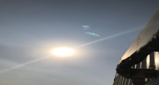 بعد اعتراضهم صاروخا حوثيا.. ” العمري ” : شكرا أبطال الدفاع الجوي