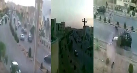 بالفيديو.. الأمن الإيراني يدهس المتظاهرين