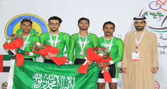 دراجو المنتخب يحققون 4 ميداليات في أولى منافسات عربية المضمار