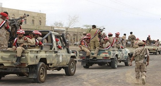 الجيش اليمني يسيطر على جبل الأجاشر