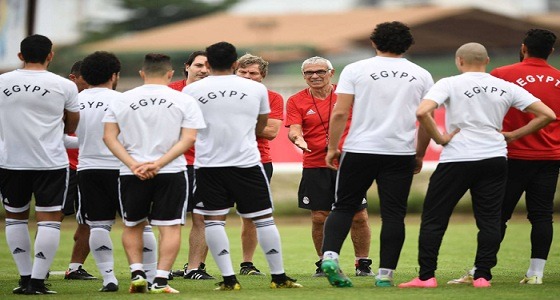 ” كوبر ” يطالب لاعبي المنتخب المصري بالإفطار بمونديال روسيا 2018