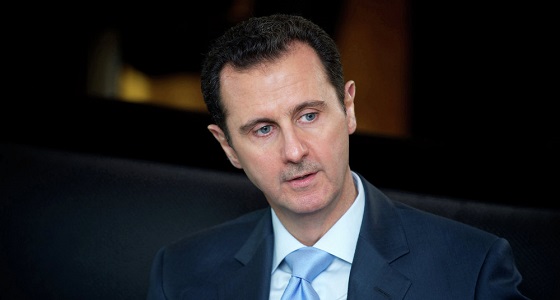 ” الديلي ميل ” تضع الأسد في موقف لا يحسد عليه.. ومتابعون: ” هذا مقدارك أيها الصغير “