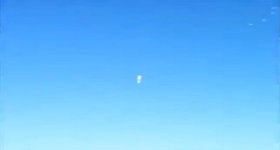 بالفيديو.. اللحظات الأخيرة لمظلي روسي أثناء القفز