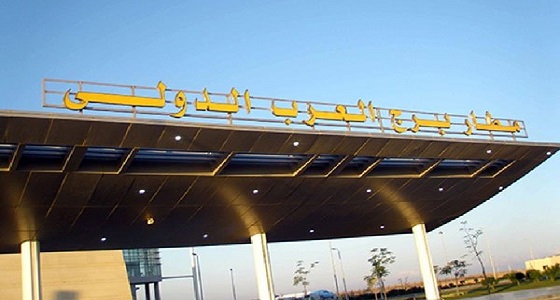 الشبورة تغلق المجال الجوي ببرج العرب الدولي في مصر