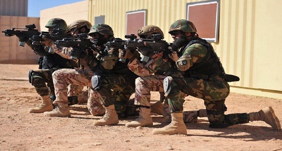 بالصور.. قوات الأمن الخاصة و ” الخدمات الباكستانية ” في ” الشهاب 2 “