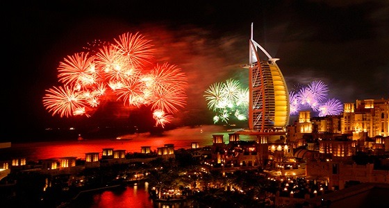 استعدادا لـ &#8221; جينيس &#8221; .. برج خليفة يبهر جماهيره في احتفالات رأس السنة