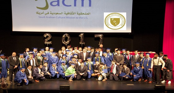 بالصور.. &#8221; منظمة الطلاب السعوديين &#8221; بأمريكا تحتفي بتخريج 100 طالب وطالبة من المبتعثين