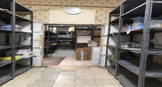 إغلاق مستودع بسبب تخزين المستحضرات الصيدلانية بطريقة مخالفة في الرياض