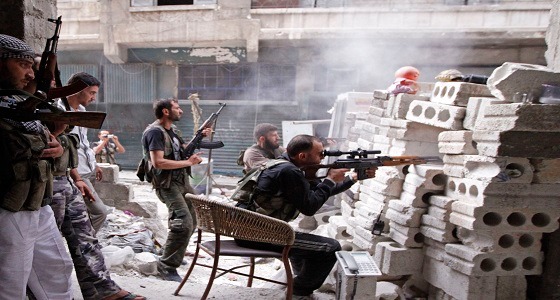 سوريا: اشتباكات عنيفة بين مسلحي المعارضة وجيش النظام في ريف إدلب