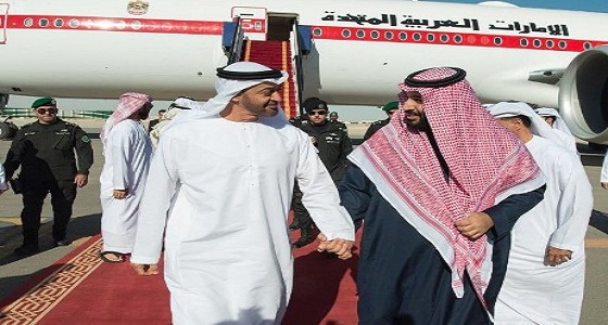 سمو ولي العهد يستقبل الشيخ محمد بن زايد لدى وصوله الرياض