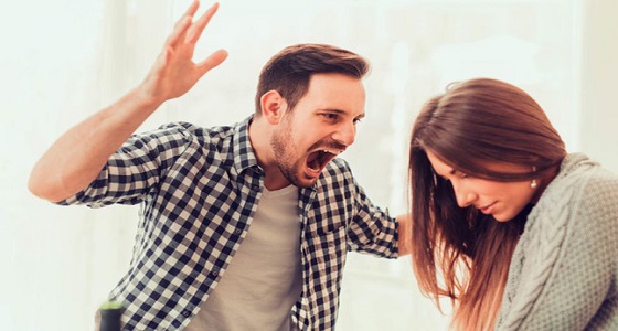 4 طرق للتعامل مع الزوج كثير الصراخ