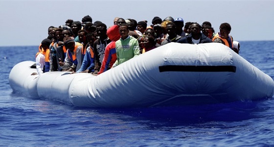 إنقاذًا من الغرق.. إسبانيا تمنع 104 مهاجرين غير شرعيين من الوصول لأوروبا