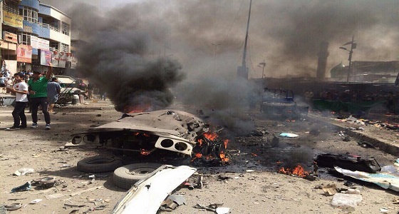 انفجار سيارة مفخخة قرب مخيم بمدينة الموصل العراقية