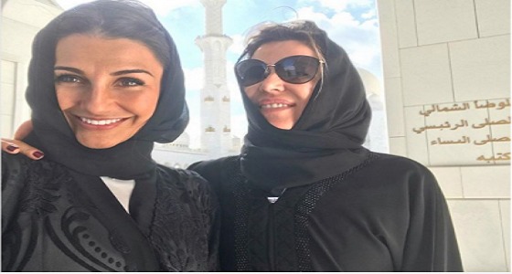 بالصور .. زوجات لاعبي &#8221; الريال &#8221; بالعباءة الإماراتية