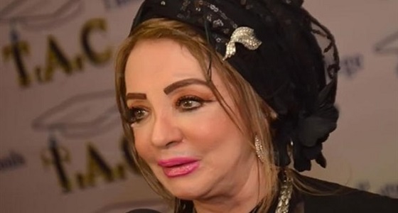 شاهد.. شهيرة تتخلى عن الحجاب وتصدم جمهورها بعد 25 عامًا اعتزال