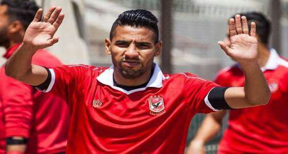 لاعب الأهلي المصري على أعتاب نادي الإمارات