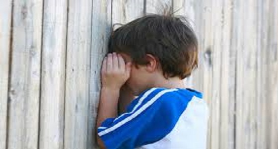 طفل يعلق داخل خزنة بسبب لعبة &#8221; الغميضة &#8221; لـ 3 ساعات بألمانيا