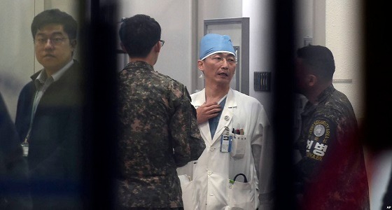 معالجة جندي كوري شمالي بالجنوب بعد انشقاقه