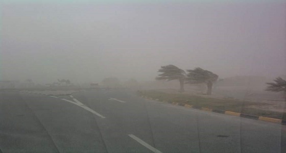 الأرصاد الجوية تحذر من الرياح الترابية في مكة والرياض
