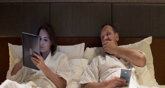 5 أمور تفعلينها قبل النوم تزعج زوجك