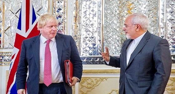 تبادل التهم بين وزير الخارجية البريطاني ورئيس البرلمان الإيراني 